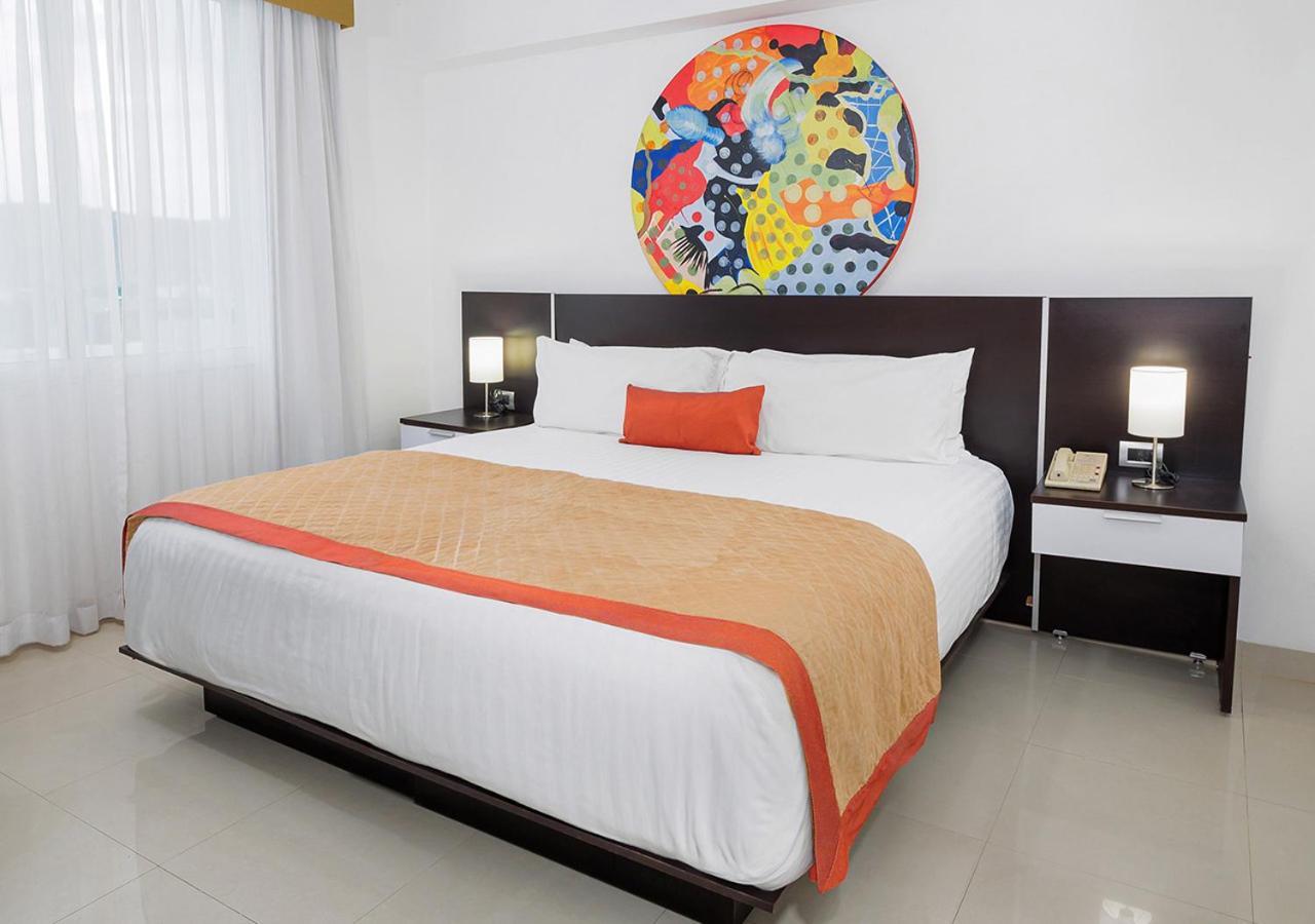 Hotel Mexico Plaza Irapuato Exteriör bild