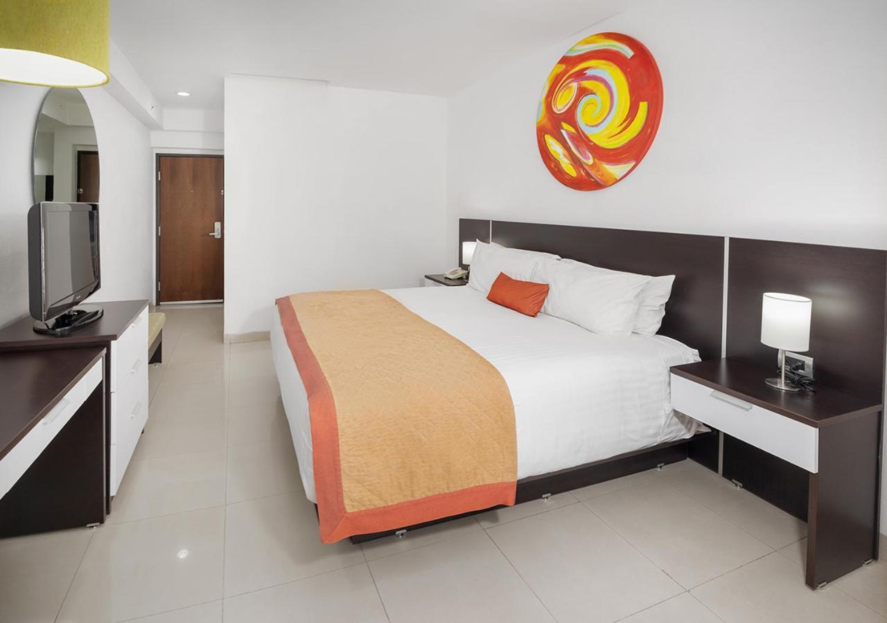 Hotel Mexico Plaza Irapuato Exteriör bild