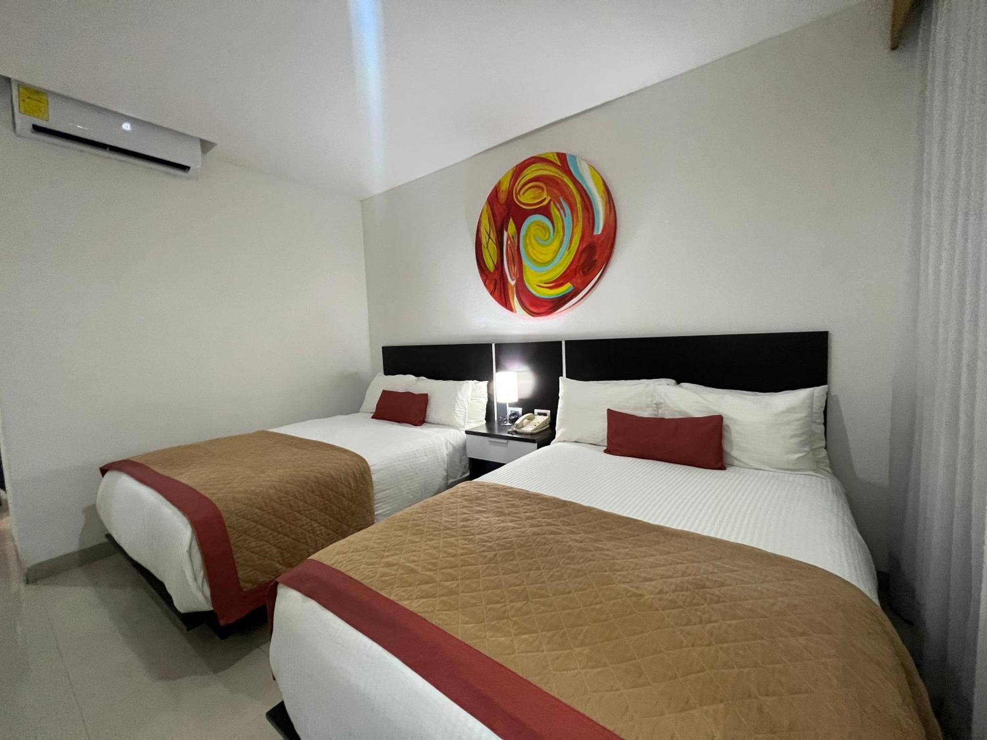 Hotel Mexico Plaza Irapuato Exteriör bild