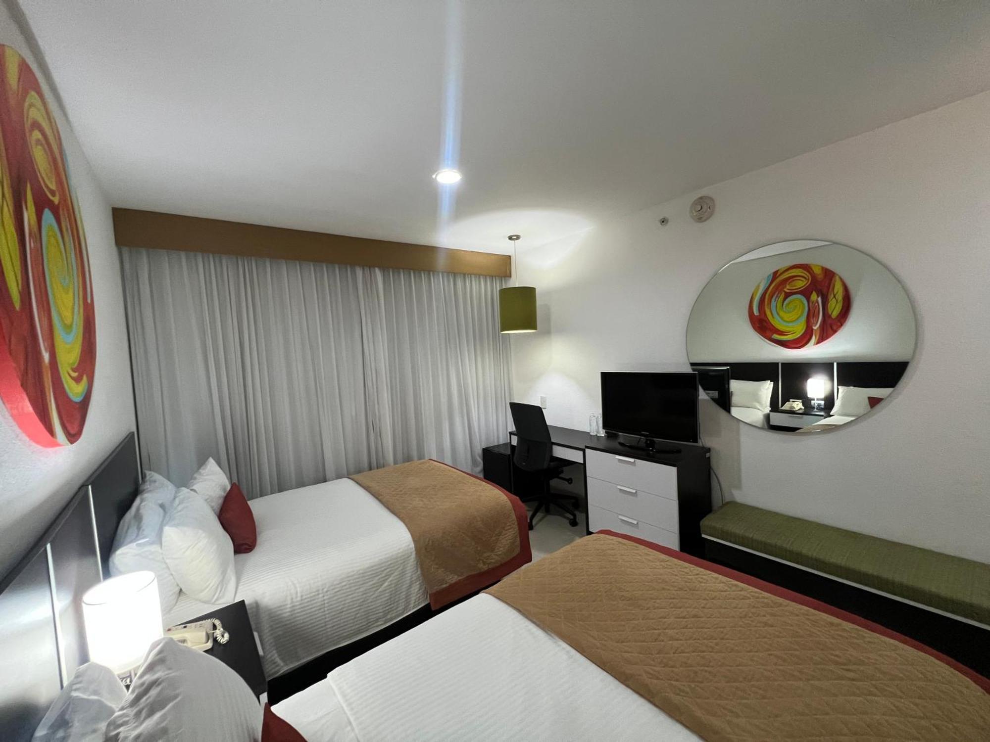 Hotel Mexico Plaza Irapuato Exteriör bild